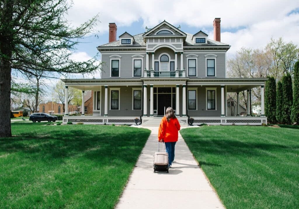 historical building in worthington mn